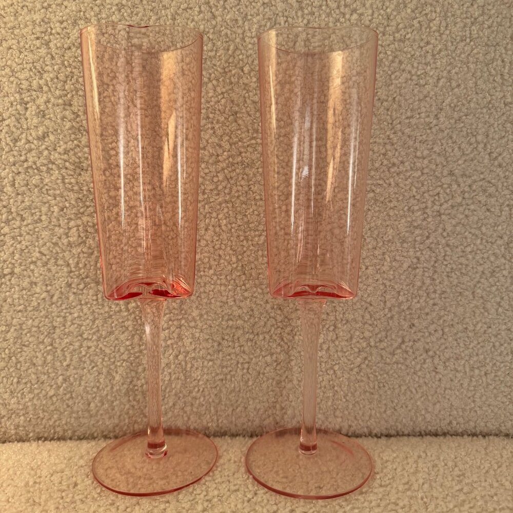 Cleo & June Pink Heart Shaped Glass Champagne Flutes - 2 Flutes, A